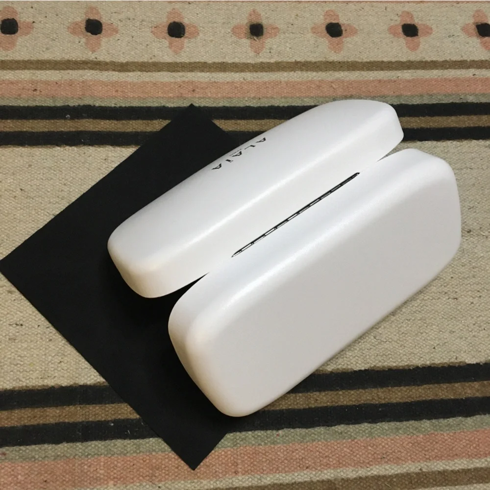 Alaia white & black eyeglass sunglasses case with cleaning polishing towel